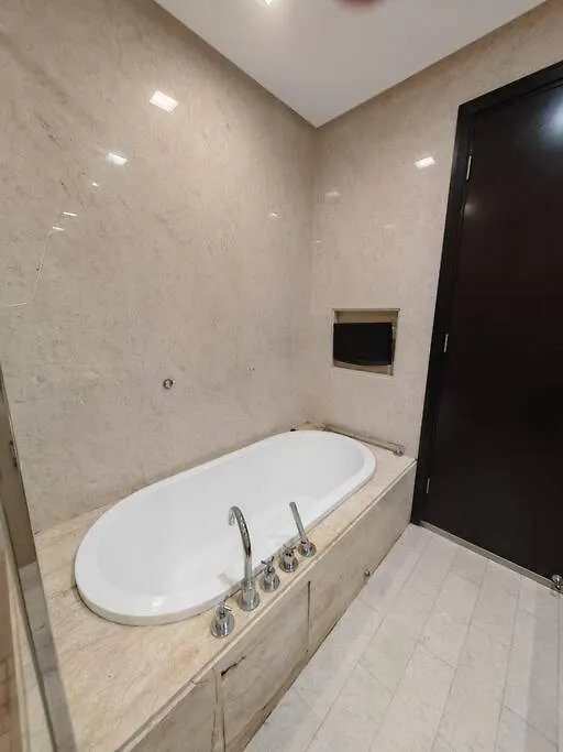 Sweet Cozy Marina Suite At Straits Quay Tanjung Tokong Apartment